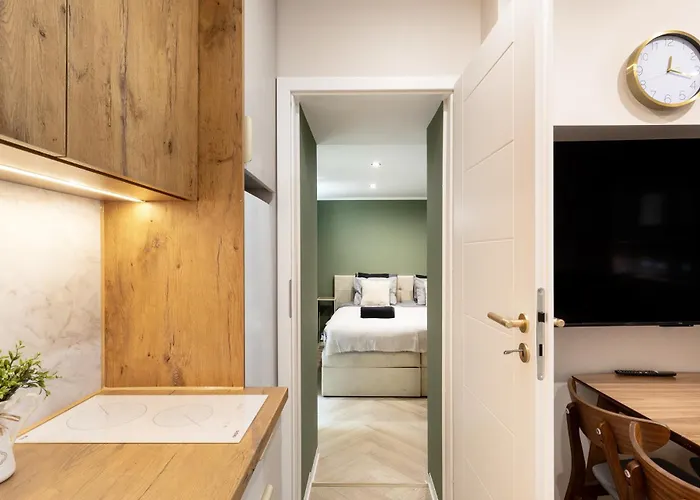 Bedthoven Premium Self Check-in & Parking * Tychy